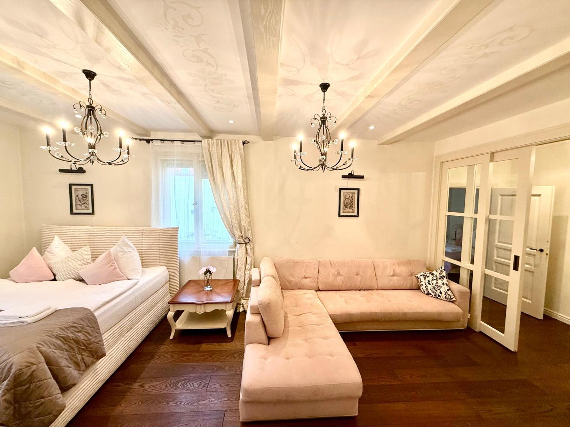 Unique Charles Bridge 2Bdr Apartment. براغ المظهر الخارجي الصورة