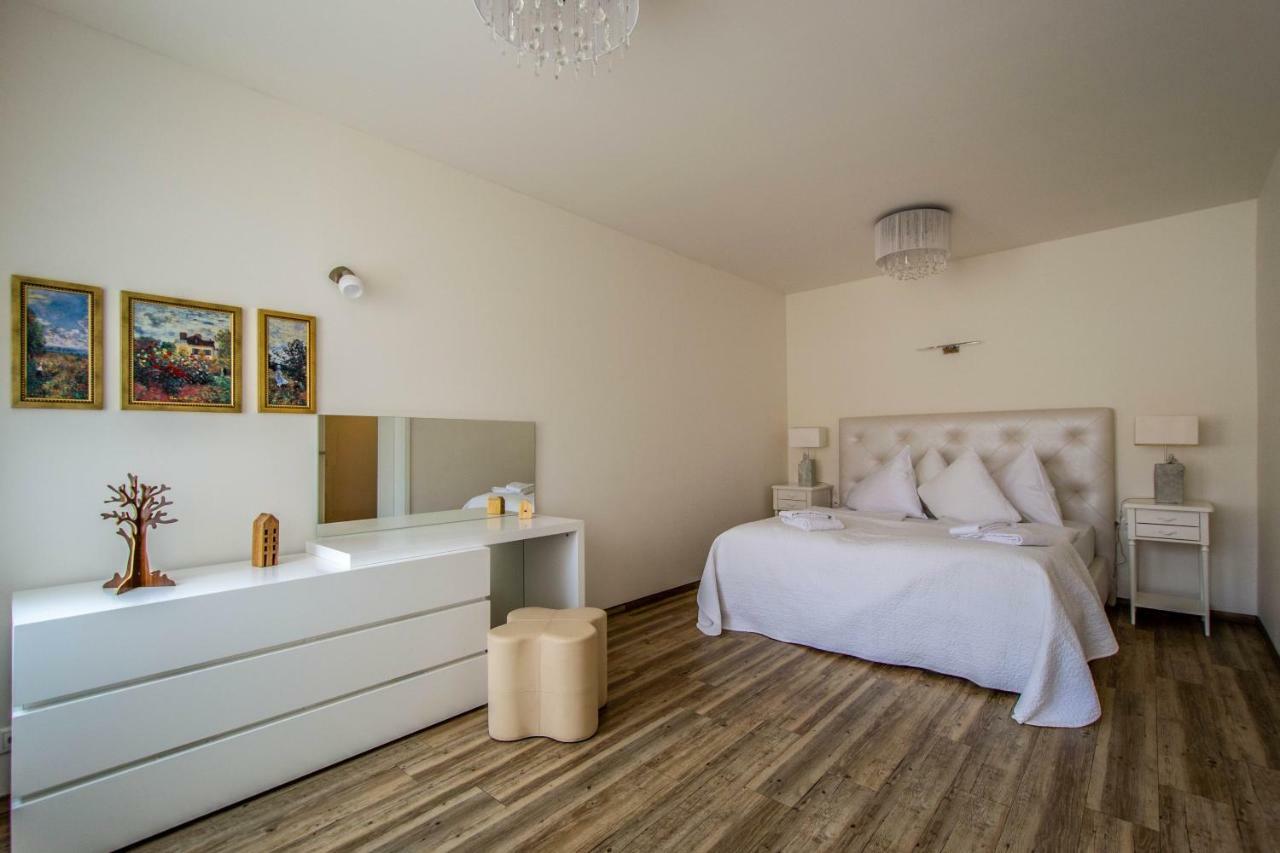 Unique Charles Bridge 2Bdr Apartment. براغ المظهر الخارجي الصورة