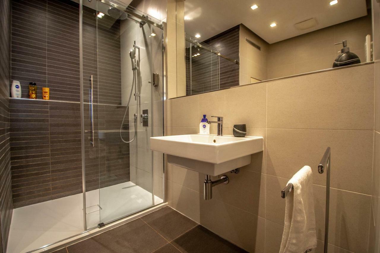 Unique Charles Bridge 2Bdr Apartment. براغ المظهر الخارجي الصورة